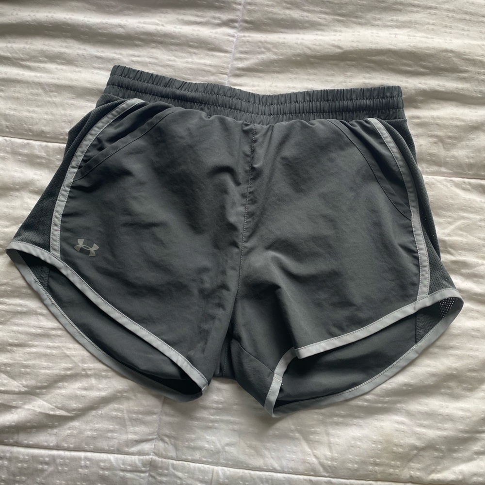 Grey Under Armour XS Lighteweight Running Shorts with Pockets